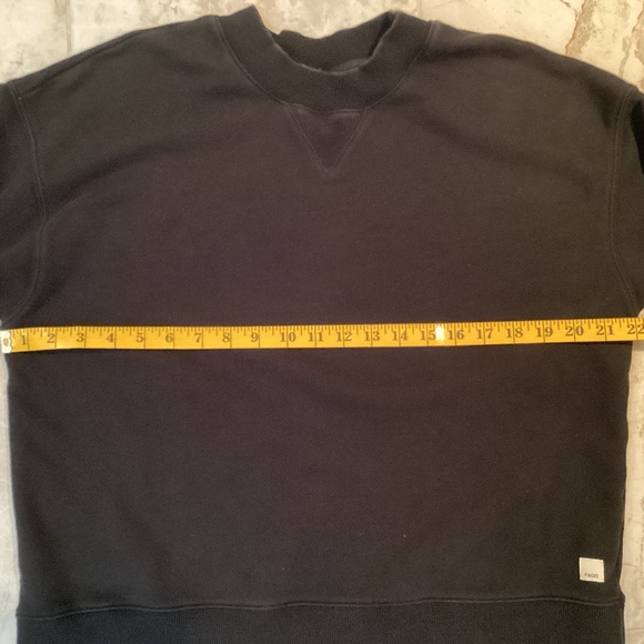 Vuori Sedona Crewneck Sweatshirt Black Size Medium - Picture 2 of 5